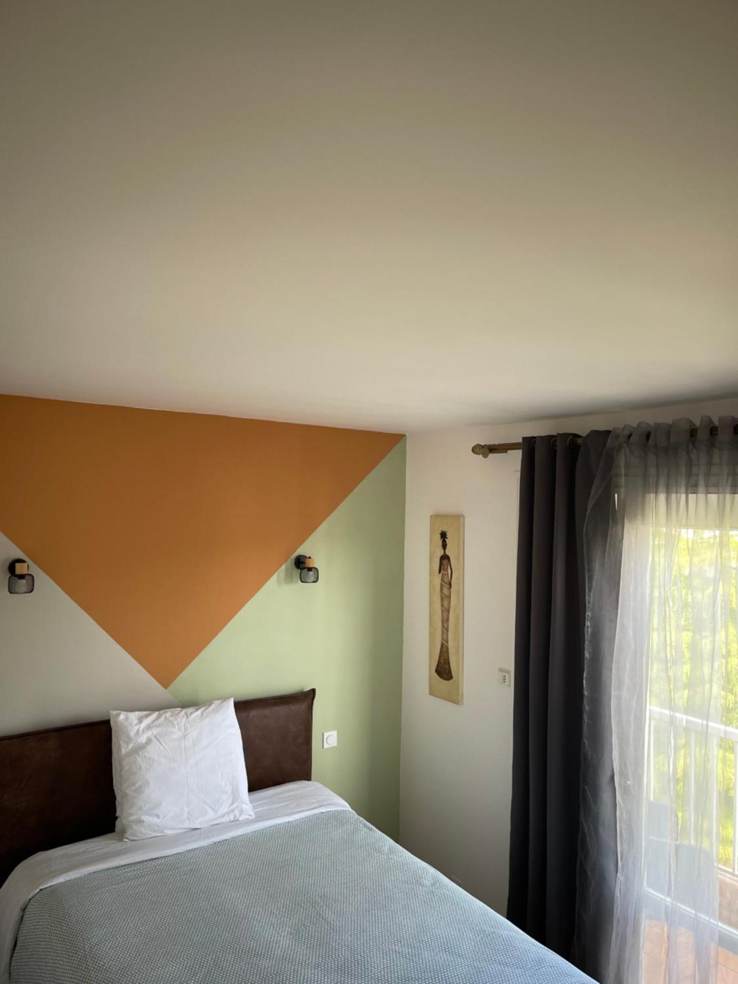 Champs Bernard Apartment
